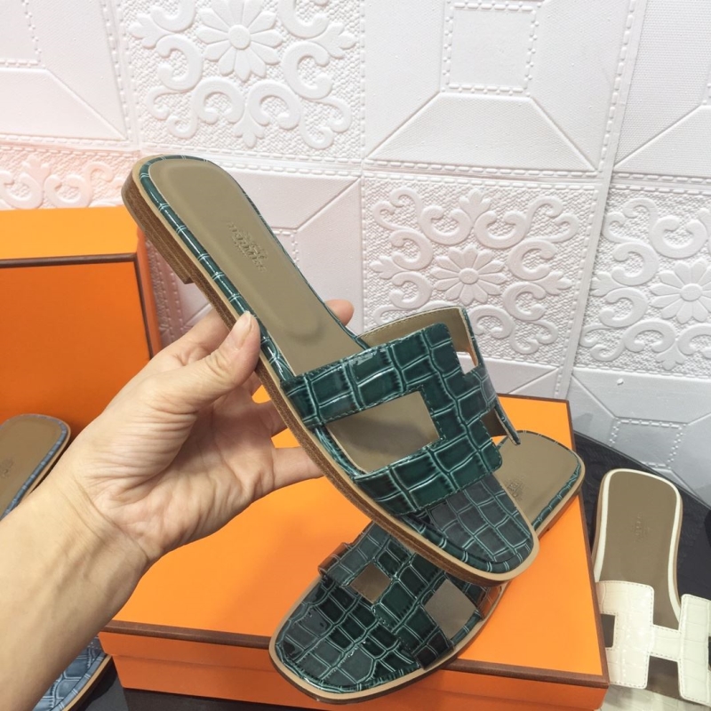 Hermes Slippers